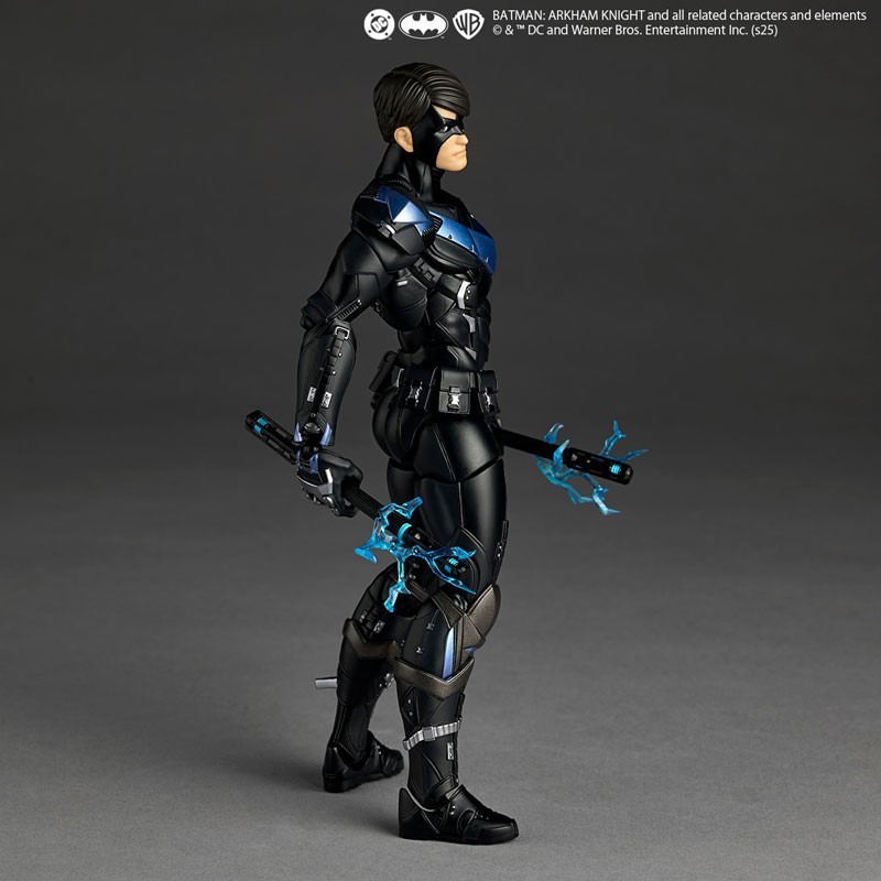 Revoltech Amazing Yamaguchi Nightwing (Batman: Arkham Knight)